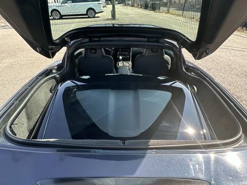 Used 2013 Chevrolet Corvette Coupe image 16