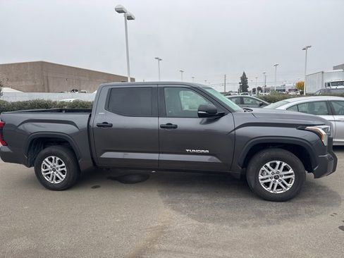 Used 2023 Toyota Tundra SR5 image 4