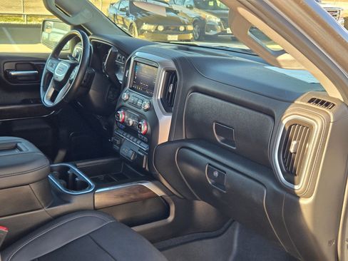 Used 2021 GMC Sierra 1500 SLT image 29