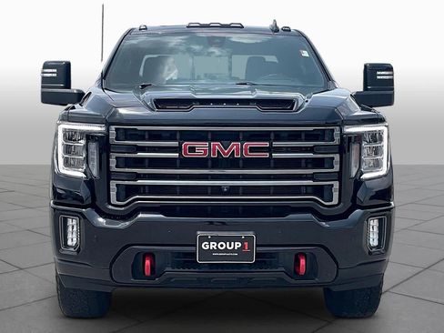 Used 2022 GMC Sierra 2500 AT4 w/ AT4 Premium Plus Package AWD/4WD image 4