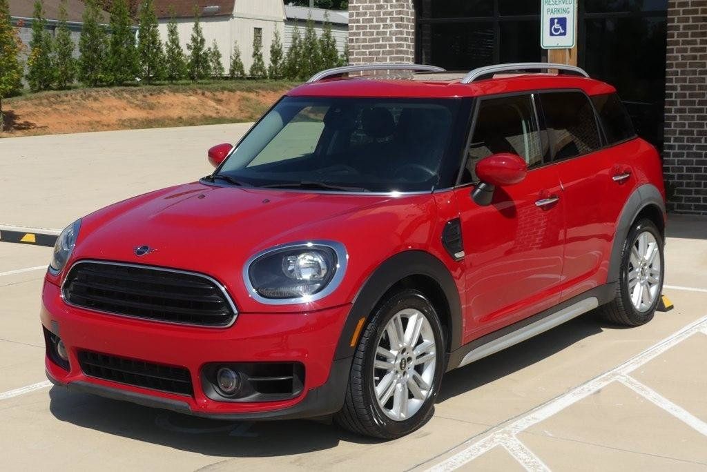 Used 2020 MINI Cooper Countryman FWD image 1