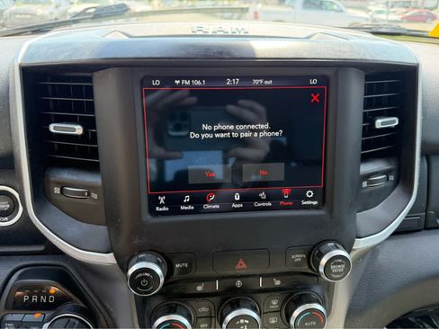 Used 2020 RAM 1500 Big Horn AWD/4WD image 23