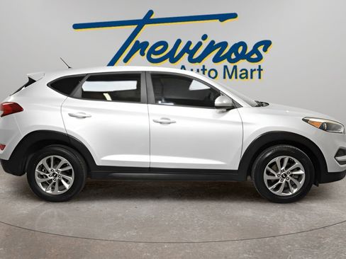 Used 2018 Hyundai Tucson SE image 5