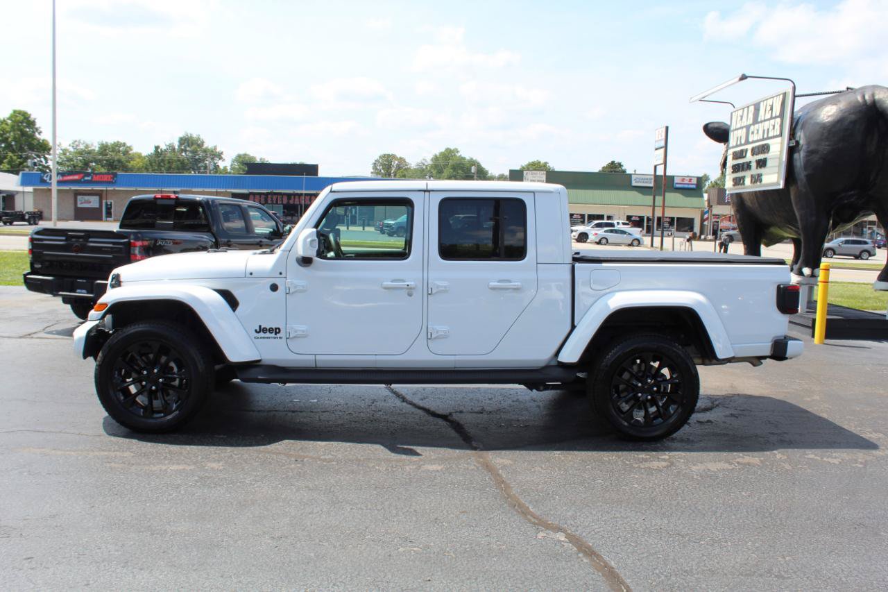 Used 2023 Jeep Gladiator Overland AWD/4WD image 8