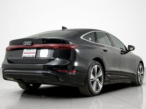 Used 2025 Audi A6 e-tron Premium Plus w/ Premium Plus image 5