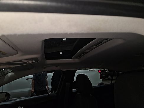 Used 2017 Chevrolet Cruze LT w/ Sun And Sound Package image 20