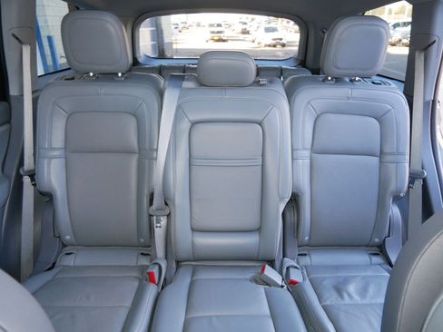 Used 2021 Lincoln Aviator Reserve w/ Equipment Group 202A image 13