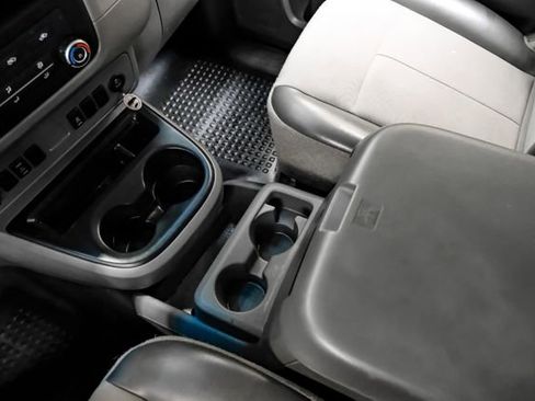 Used 2013 Nissan NV 3500 SV w/ Technology Pkg image 33