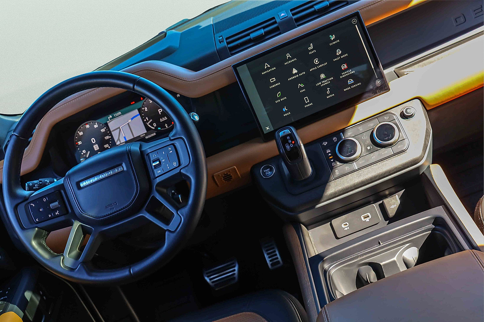 Used 2023 Land Rover Defender 110 X AWD/4WD image 19