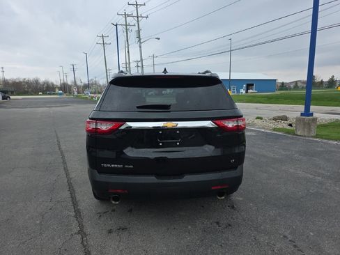 Used 2021 Chevrolet Traverse LT w/ LPO, Floor Liner Package image 4