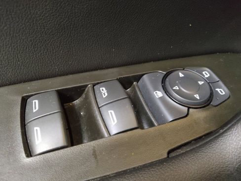 Used 2024 Chevrolet Blazer LT w/ Convenience Package FWD image 27