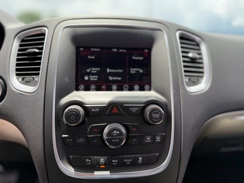 Used 2020 Dodge Durango SXT AWD/4WD image 38