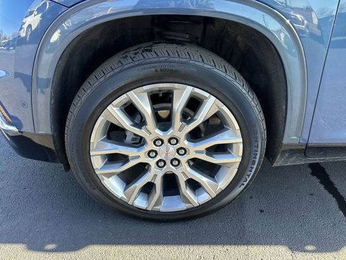 Used 2024 GMC Acadia Denali w/ Super Cruise Package image 10