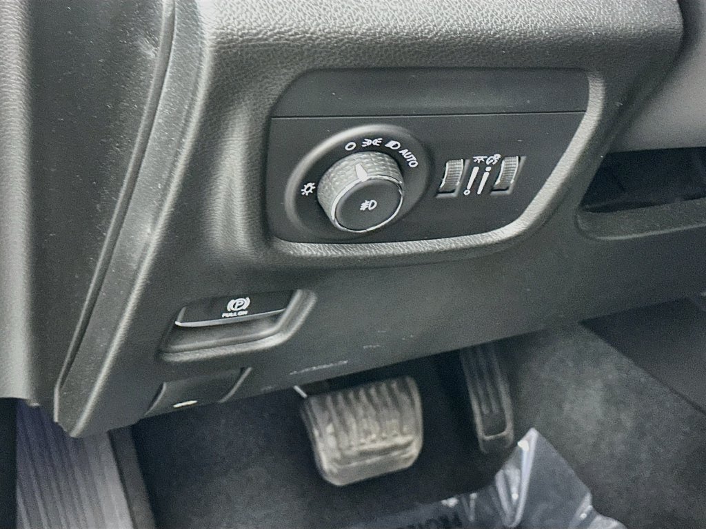 Certified 2023 Jeep Grand Cherokee L Summit w/ High Altitude Package AWD/4WD image 18