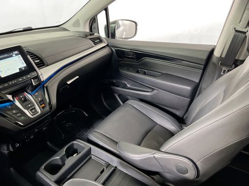 Used 2023 Honda Odyssey Touring image 24