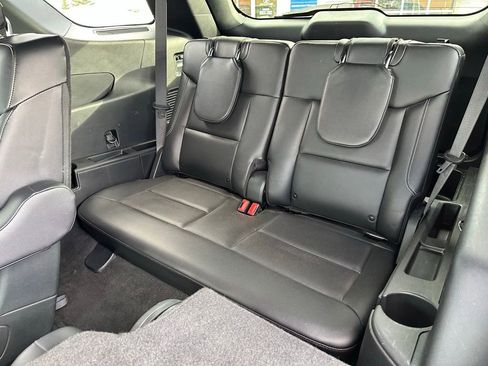 Used 2020 Ford Explorer ST w/ Premium Technology Package image 15