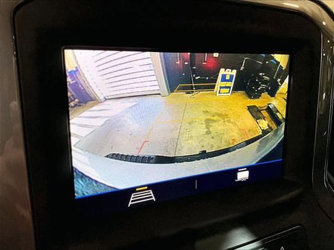 Used 2023 Chevrolet Silverado 2500 Custom w/ Custom Convenience Package image 19