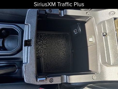 Used 2021 Jeep Wrangler Unlimited Rubicon image 31