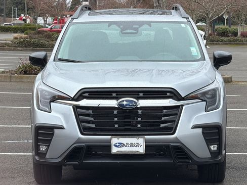 New 2026 Subaru Ascent Limited image 9