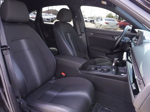 Used 2023 Honda Civic Sport image 31