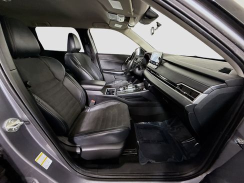 Used 2022 Mitsubishi Outlander SE image 29