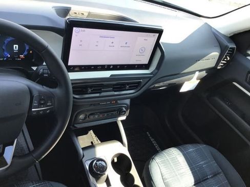 New 2025 Ford Bronco Sport Heritage w/ Convenience Package image 17