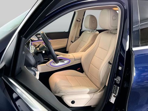 Certified 2020 Mercedes-Benz GLS 450 4MATIC image 9