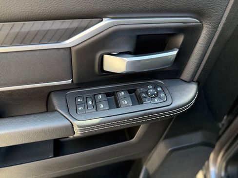 New 2025 RAM 2500 Big Horn AWD/4WD image 22