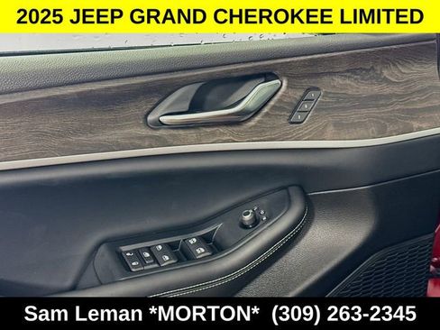 New 2025 Jeep Grand Cherokee Limited w/ Trailer Tow Package image 18