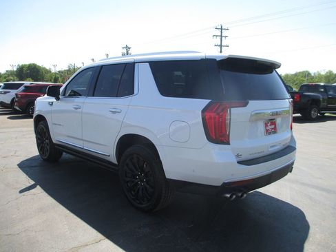Used 2023 GMC Yukon Denali w/ Denali Reserve Package AWD/4WD image 10