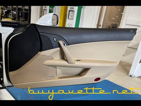 Used 2008 Chevrolet Corvette Coupe w/ Preferred Equipment Group RWD image 21