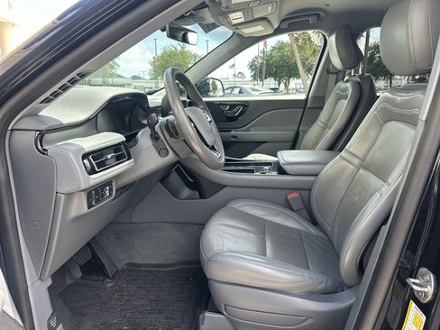 Used 2020 Lincoln Aviator Reserve w/ Elements Package Plus AWD/4WD image 16