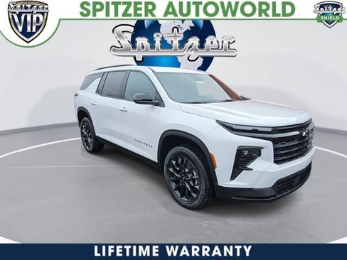 New 2026 Chevrolet Traverse LT w/ Midnight/Sport Edition FWD image 2