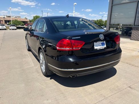 Used 2014 Volkswagen Passat TDI SEL Premium FWD image 6