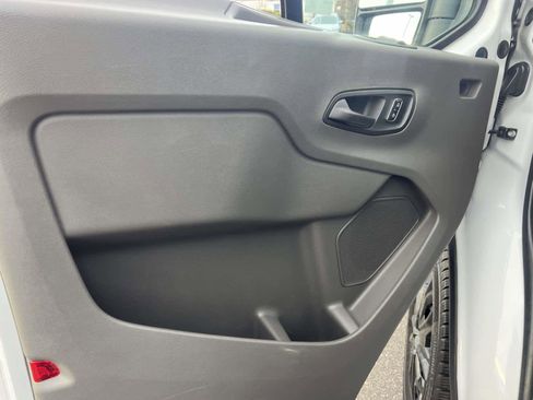 Used 2023 Ford Transit 250 Low Roof w/ Exterior Upgrade Package image 15