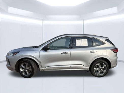 Used 2024 Ford Escape ST-Line AWD/4WD image 2