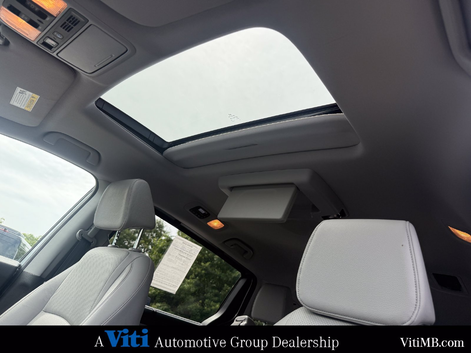 Used 2020 Honda Odyssey Elite image 19