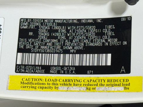 Used 2011 Toyota Sequoia Platinum image 82