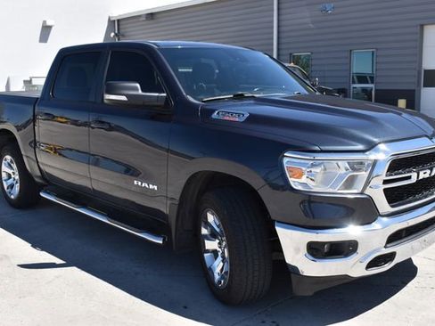 Used 2021 RAM 1500 Big Horn AWD/4WD image 3
