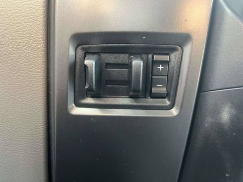 Used 2018 Ford F150 XLT RWD image 32
