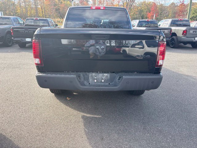 Used 2024 RAM 1500 Warlock AWD/4WD image 3