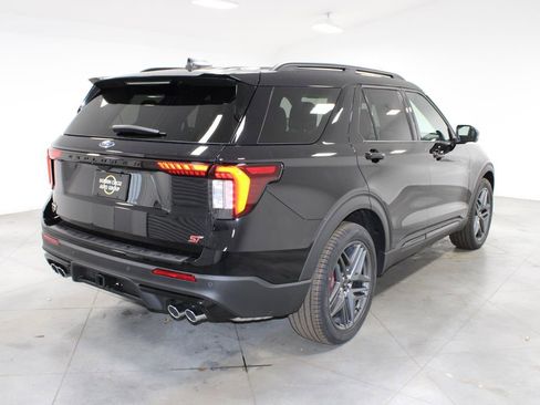 New 2026 Ford Explorer ST w/ Sun And Sound Package AWD/4WD image 8