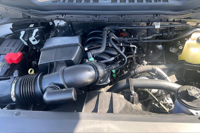 Used 2026 Ford F350 XLT RWD image 9