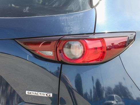 Used 2021 MAZDA CX-5 Touring image 10