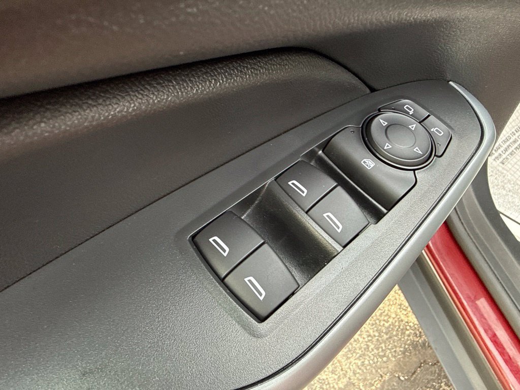 Used 2024 Chevrolet Trax RS FWD image 20