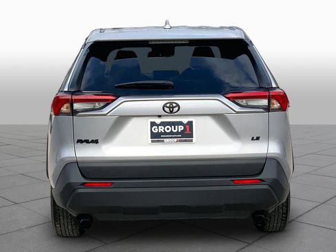 Used 2025 Toyota RAV4 LE FWD image 5