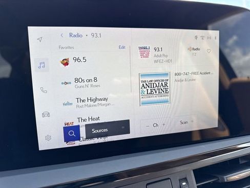 Certified 2025 Lexus ES 350 w/ Premium Package FWD image 16