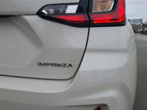 Certified 2025 Subaru Impreza 2.0i AWD/4WD image 10
