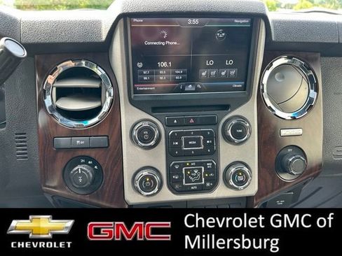 Used 2016 Ford F250 Lariat w/ Lariat Ultimate Package AWD/4WD image 21