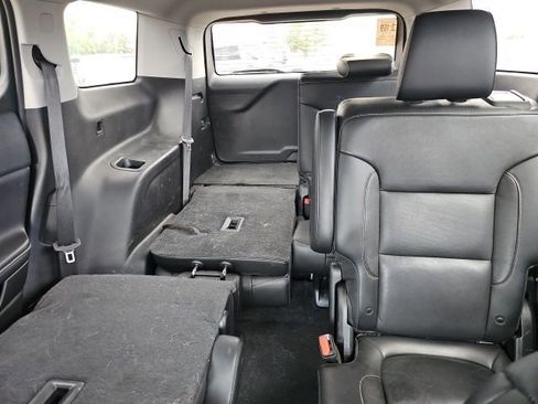 Used 2019 GMC Acadia SLT AWD/4WD image 13